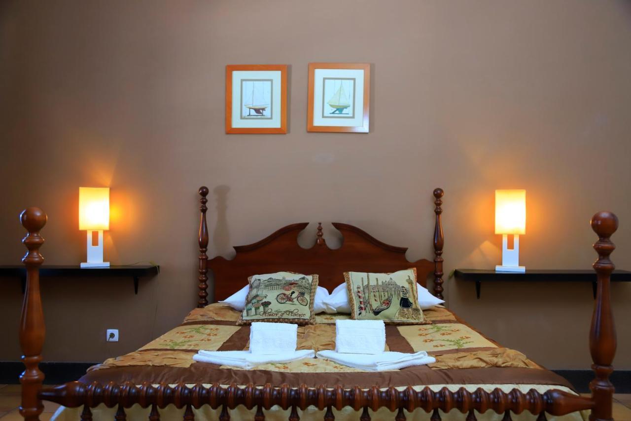 Bella Italia Populo Guest House Ponta Delgada  Exterior photo